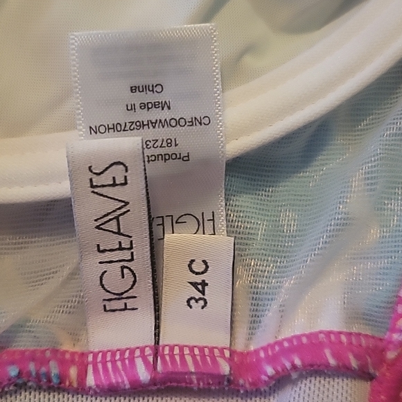 Bathing suit top. 34C - Picture 3 of 3